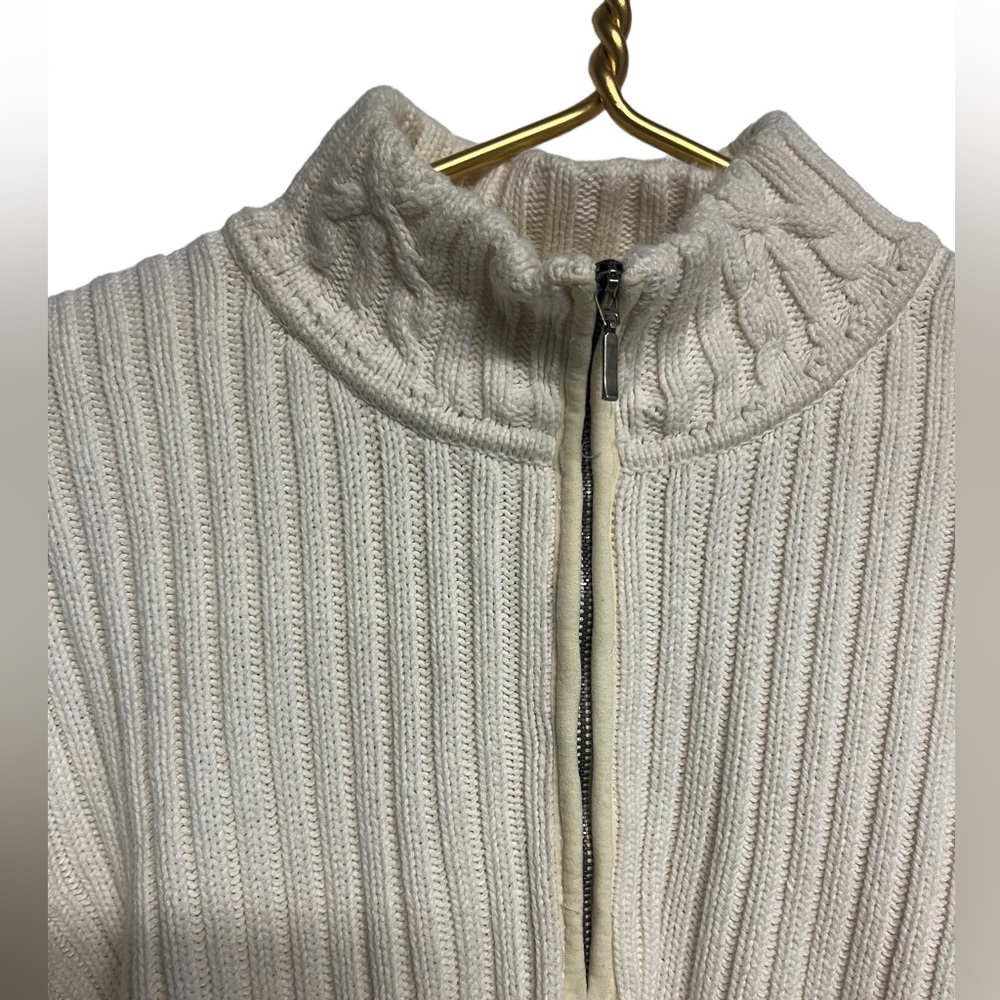 Van Huesen Women’s XL sweater beige with cable neck detail on sleeve and collar - Picture 5 of 7